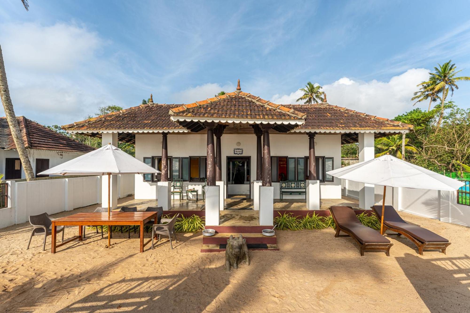 Villa Naina, Marari Beach Alappuzha Exterior photo